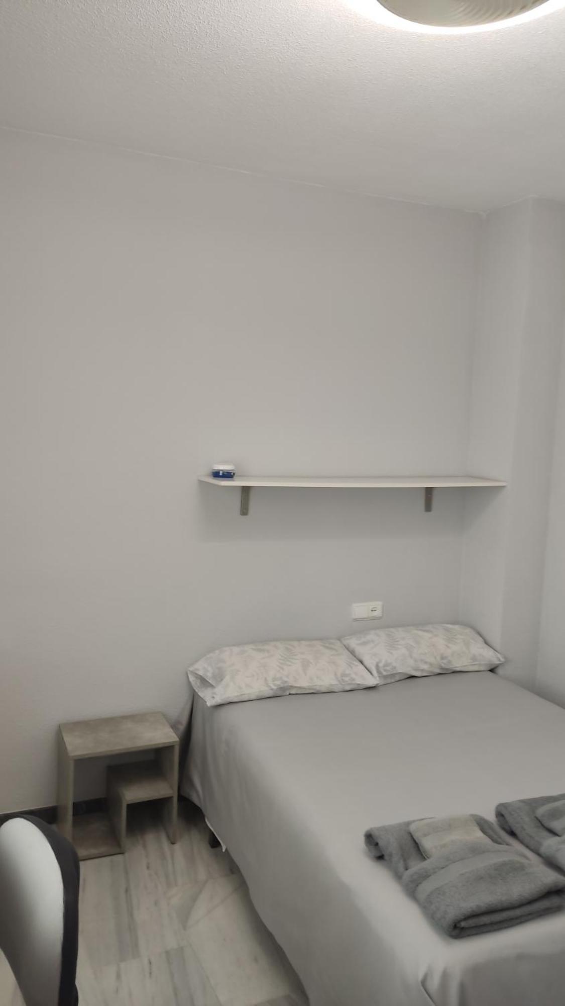 Habitacion Doble Con Bano Privado En Casa Clara Cordoba Ngoại thất bức ảnh